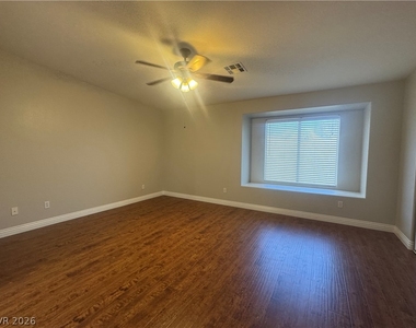 2066 Cary Grant Court - Photo Thumbnail 5