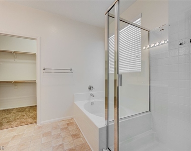 968 Hidden Bull Street - Photo Thumbnail 38