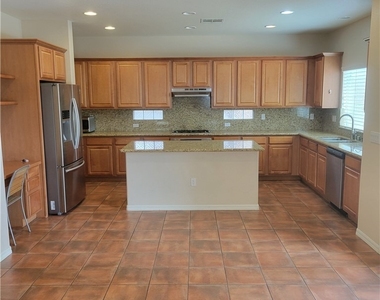 11424 Valentino Lane - Photo Thumbnail 7