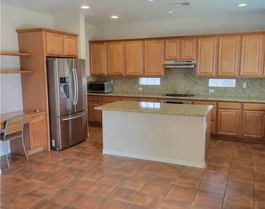 11424 Valentino Lane - Photo Thumbnail 6
