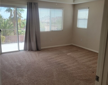 11424 Valentino Lane - Photo Thumbnail 16