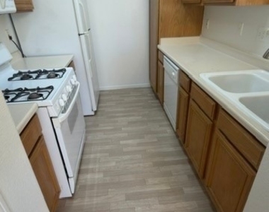 7115 Durango Drive - Photo Thumbnail 18