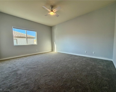 6804 Indian Chief Drive - Photo Thumbnail 12