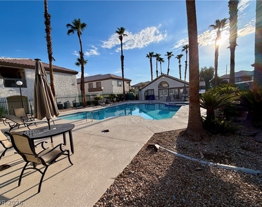 6804 Indian Chief Drive - Photo Thumbnail 17