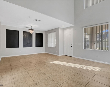 4032 Gaster Avenue - Photo Thumbnail 12
