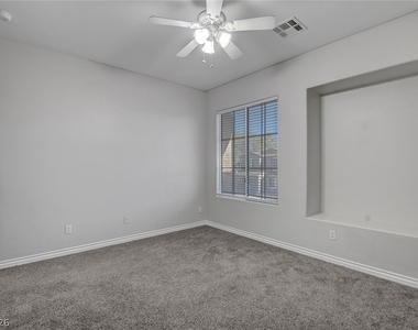 4032 Gaster Avenue - Photo Thumbnail 46