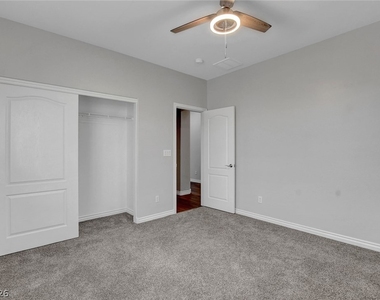 4032 Gaster Avenue - Photo Thumbnail 51