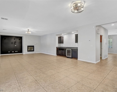 4032 Gaster Avenue - Photo Thumbnail 25