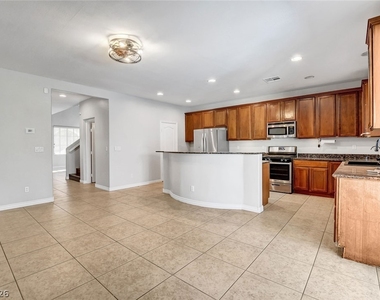 4032 Gaster Avenue - Photo Thumbnail 24