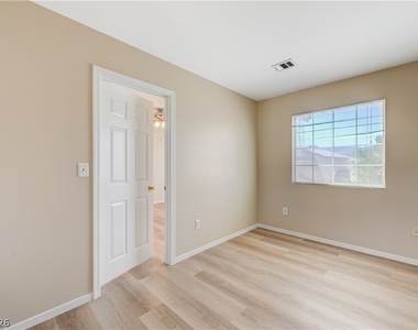 2676 Good Fellows Street - Photo Thumbnail 9