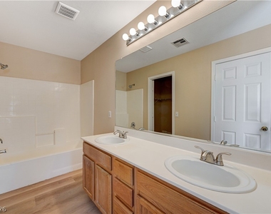 2676 Good Fellows Street - Photo Thumbnail 10