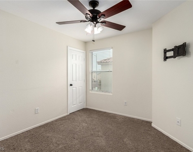 10622 Blue Larkspur Court - Photo Thumbnail 34
