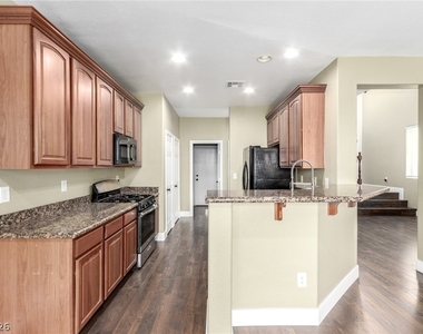 10622 Blue Larkspur Court - Photo Thumbnail 15