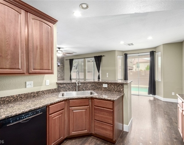 10622 Blue Larkspur Court - Photo Thumbnail 18