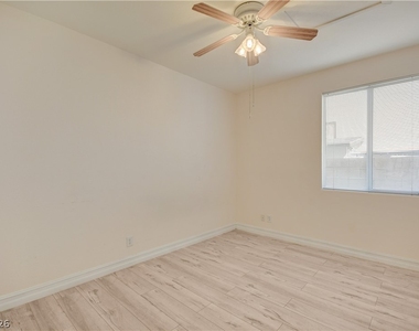 3448 Cupecoy Point Avenue - Photo Thumbnail 21