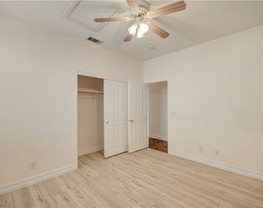 3448 Cupecoy Point Avenue - Photo Thumbnail 22