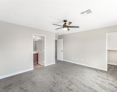 1141 Orange Meadow Street - Photo Thumbnail 14