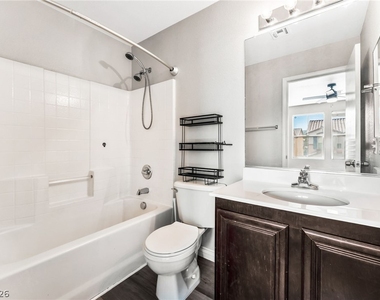 1141 Orange Meadow Street - Photo Thumbnail 15