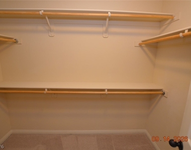 340 Hillhead Court - Photo Thumbnail 10