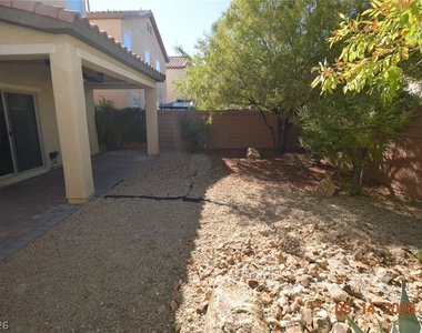 340 Hillhead Court - Photo Thumbnail 15