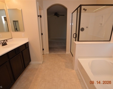 340 Hillhead Court - Photo Thumbnail 8