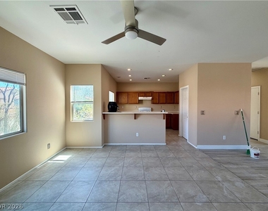 7929 Storyland Street - Photo Thumbnail 9