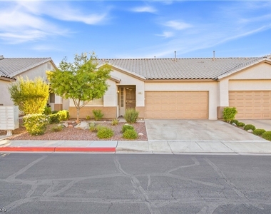 221 Teller Street - Photo Thumbnail 1