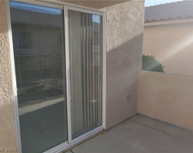 1080 S Quartzite Avenue - Photo Thumbnail 18
