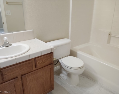 1080 S Quartzite Avenue - Photo Thumbnail 13