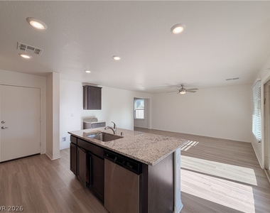 4925 Siglo Street - Photo Thumbnail 7