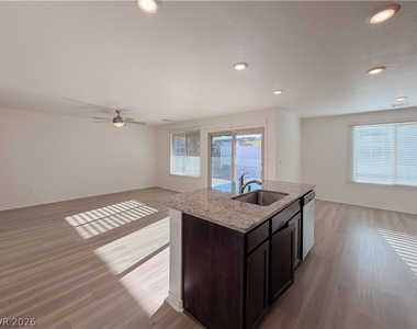 4925 Siglo Street - Photo Thumbnail 8