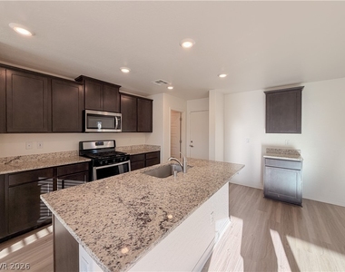 4925 Siglo Street - Photo Thumbnail 6