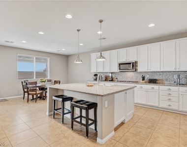 9675 Bruschi Ridge Court - Photo Thumbnail 3