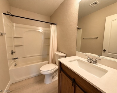 8875 First Lady Avenue - Photo Thumbnail 18