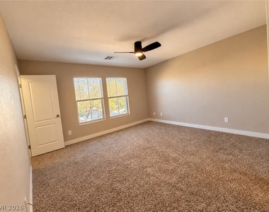 8875 First Lady Avenue - Photo Thumbnail 10