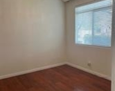 5433 Volonne Court - Photo Thumbnail 15