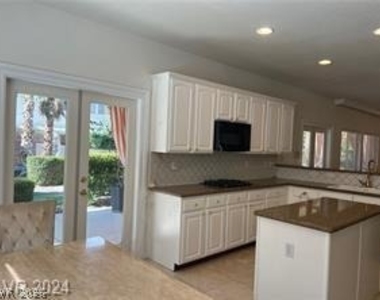 5433 Volonne Court - Photo Thumbnail 6