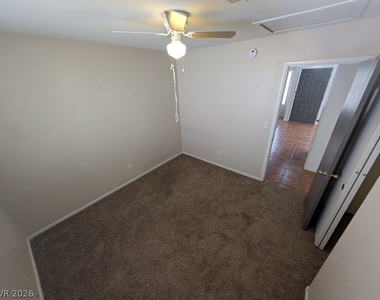 8000 Revolver Avenue - Photo Thumbnail 16