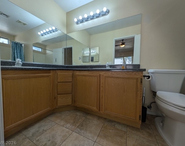 8000 Revolver Avenue - Photo Thumbnail 13