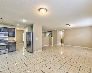 7973 Willow Pines Place - Photo Thumbnail 5