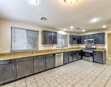 7973 Willow Pines Place - Photo Thumbnail 6