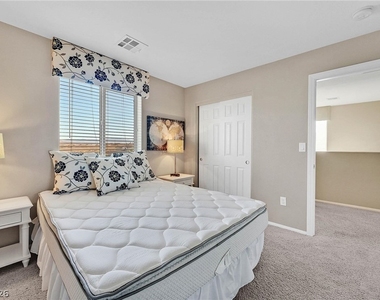 719 Tall Arrow Avenue - Photo Thumbnail 16