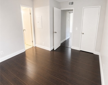 3151 Soaring Gulls Drive - Photo Thumbnail 5