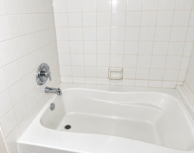 3151 Soaring Gulls Drive - Photo Thumbnail 7