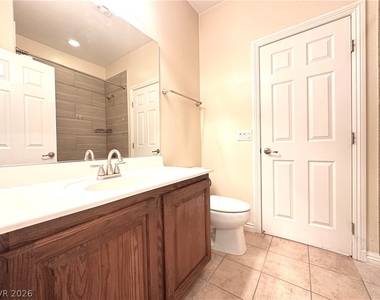 8137 Aurora Mist Street - Photo Thumbnail 13