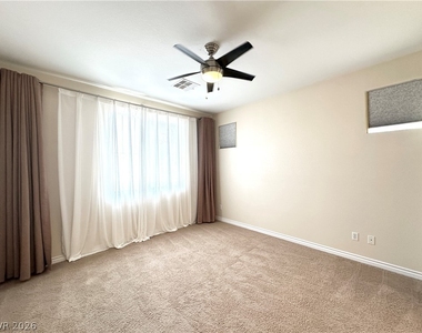 8137 Aurora Mist Street - Photo Thumbnail 10