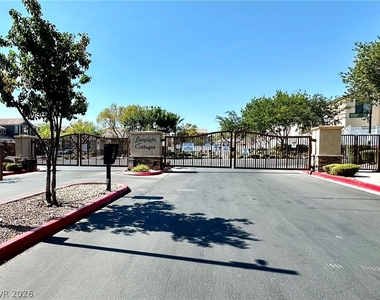 8137 Aurora Mist Street - Photo Thumbnail 23