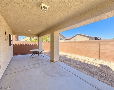 258 Morning Crest Avenue - Photo Thumbnail 17