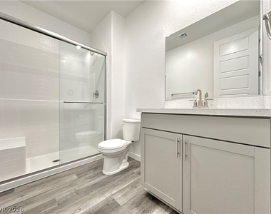 563 Mountain Robin Avenue - Photo Thumbnail 11