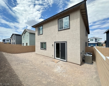 563 Mountain Robin Avenue - Photo Thumbnail 28